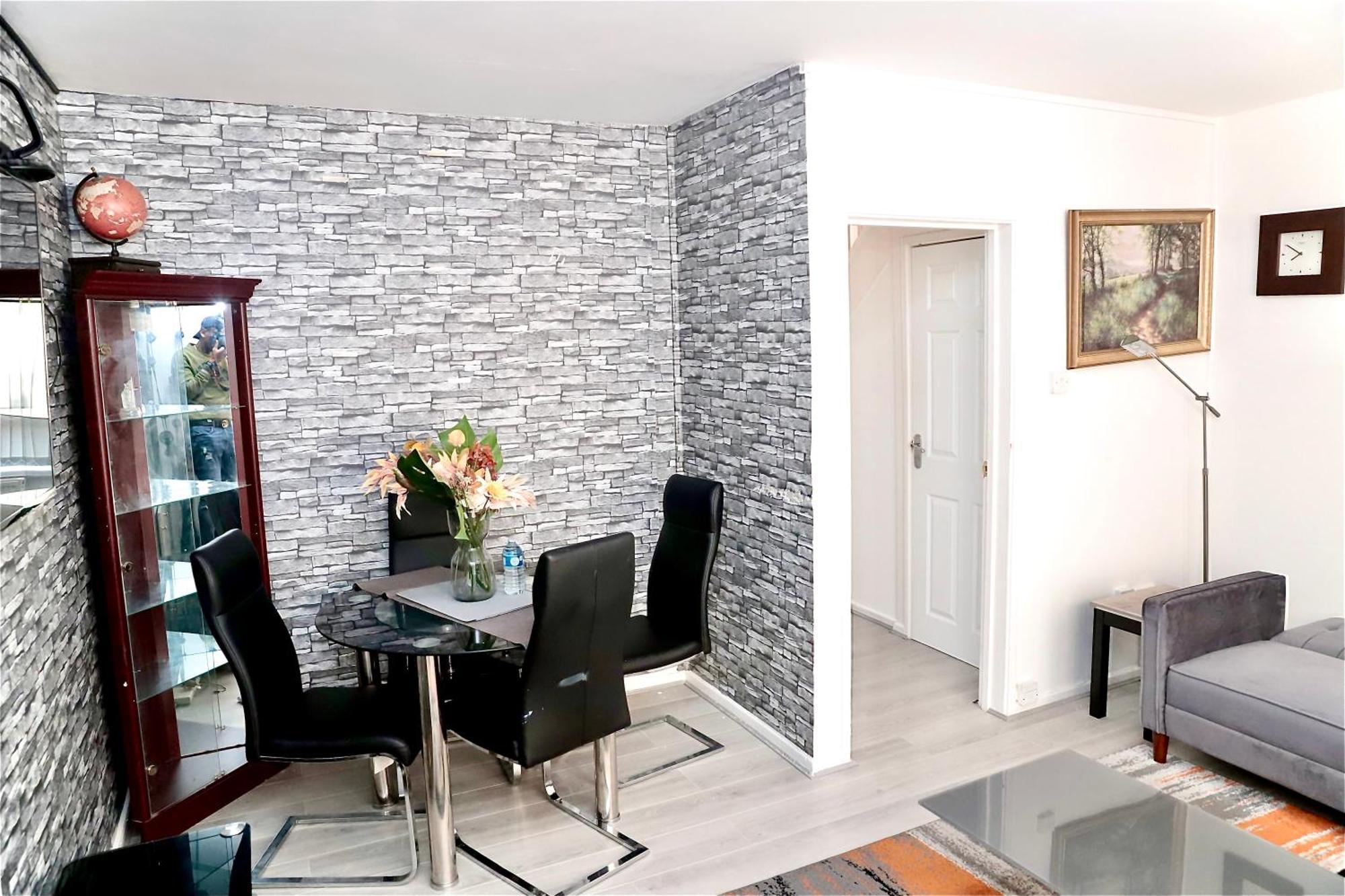 Maitland Luxury 2 Bedroom Greenwich With Good Living Space Sleeps 5 Guest- 1 Minute From Greenwich Dlr Station Apartamento Londres